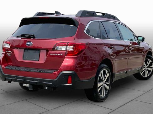 Used 2019 Subaru Outback 2.5i Limited AWD/4WD image 13