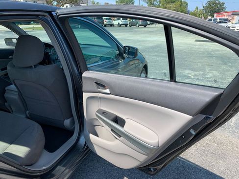 Used 2009 Honda Accord EX image 30