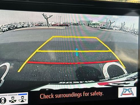 Certified 2024 Toyota Sienna Platinum image 24