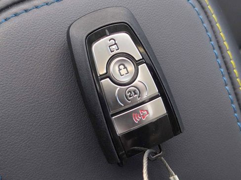 New 2026 Ford Maverick Lobo AWD/4WD image 26