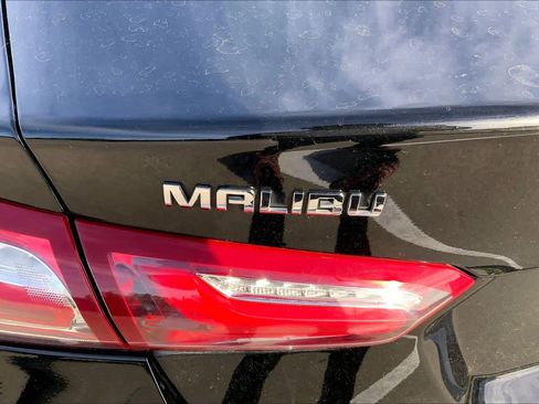 Used 2022 Chevrolet Malibu LT image 10