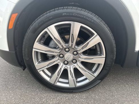 Certified 2023 Cadillac XT4 Premium Luxury w/ Cold Weather Package AWD/4WD image 11