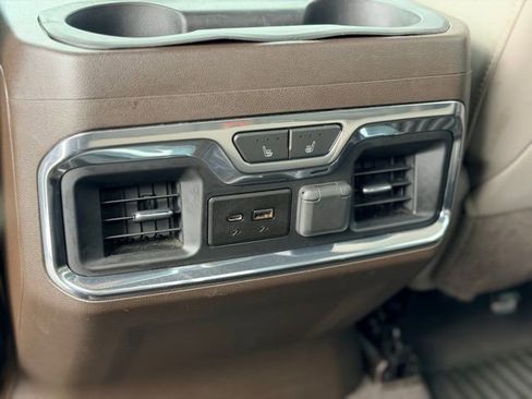 Certified 2019 Chevrolet Silverado 1500 LTZ w/ LTZ Plus Package image 24