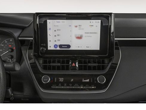 New 2026 Toyota Corolla LE image 7