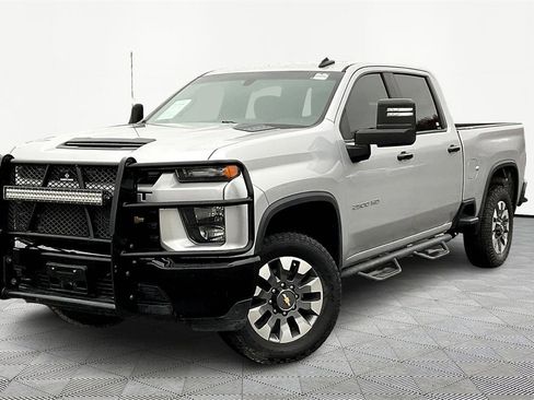 Used 2021 Chevrolet Silverado 2500 Custom w/ Custom Value Package image 1