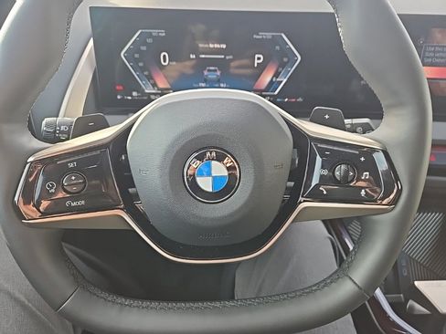 Used 2025 BMW X3 xDrive30i w/ Convenience Package image 9