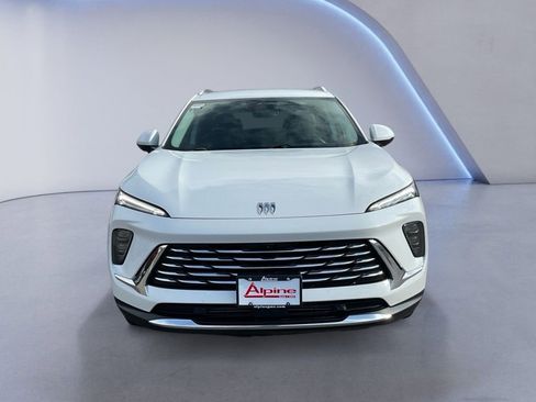 Used 2024 Buick Envision Preferred image 8