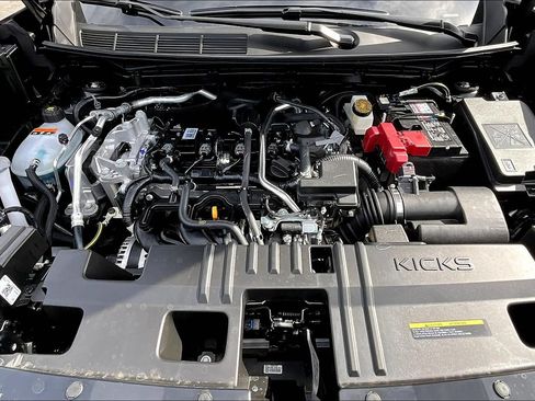 New 2026 Nissan Kicks SV w/ SV Premium Package AWD/4WD image 12
