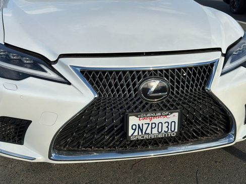 Used 2024 Lexus LS 500 AWD w/ Interior Upgrade Package image 9