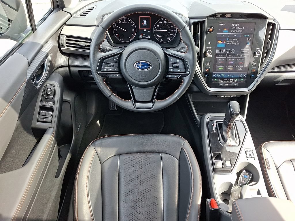 Used 2024 Subaru Crosstrek 2.5i Limited AWD/4WD image 12