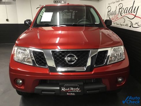 Used 2017 Nissan Frontier SV image 4