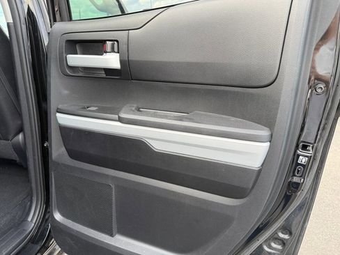 Used 2018 Toyota Tundra Limited w/ Limited Premium Package AWD/4WD image 26
