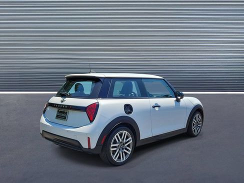 Used 2025 MINI Cooper S FWD image 3