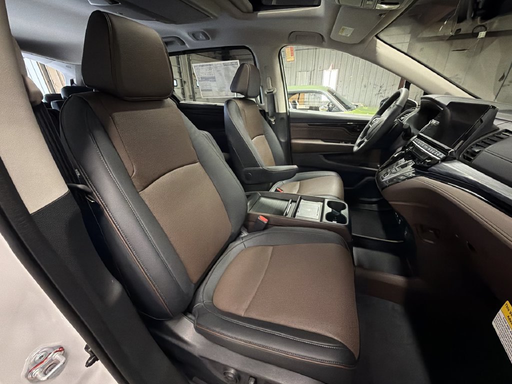 New 2027 Honda Odyssey Elite image 27
