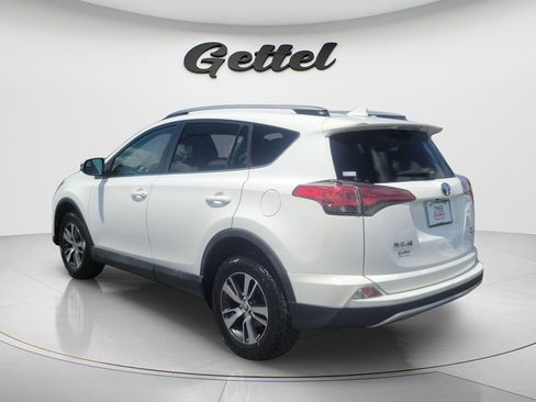 Used 2017 Toyota RAV4 XLE w/ Premium Special Value Package AWD/4WD image 7
