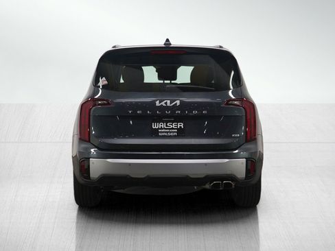 Used 2023 Kia Telluride S w/ S Sunroof Package image 4