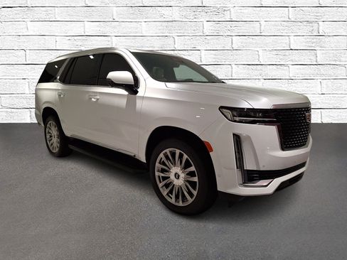 Certified 2023 Cadillac Escalade Premium Luxury AWD/4WD image 7