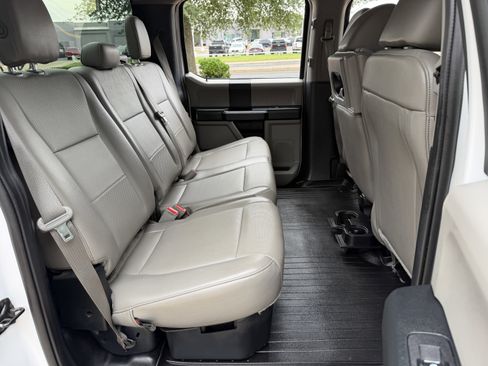 Used 2019 Ford F150 XL w/ Equipment Group 101A Mid AWD/4WD image 14