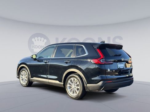 Used 2023 Honda CR-V EX image 4