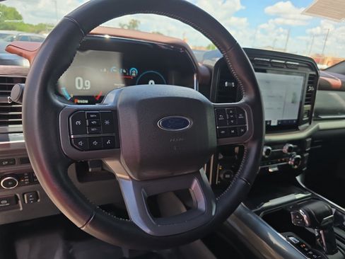 Used 2023 Ford F150 Lariat AWD/4WD image 13