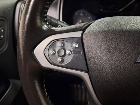 Used 2022 Chevrolet Colorado LT w/ Fleet Safety Package image 20