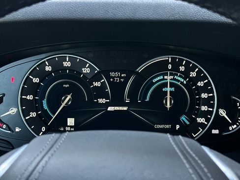 Used 2019 BMW 530e image 22