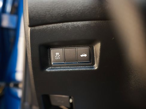 Used 2017 INFINITI Q60 3.0t w/ Premium Plus Package 3.0T image 54