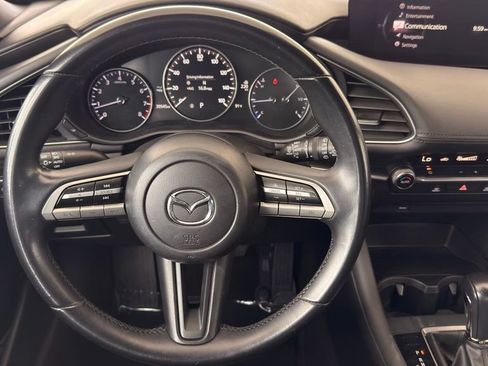Used 2020 MAZDA MAZDA3 Hatchback FWD image 22
