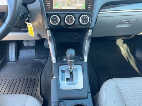 Used 2017 Subaru Forester 2.5i Limited w/ Popular Package #2 image 18