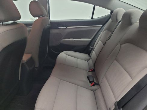 Used 2020 Hyundai Elantra SEL FWD image 18