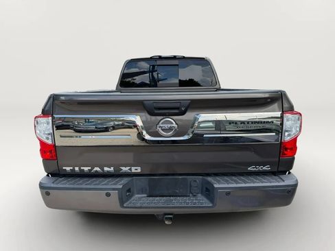 Used 2016 Nissan Titan Platinum Reserve AWD/4WD image 4