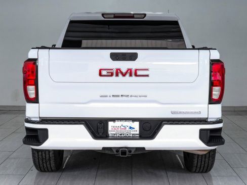 Used 2022 GMC Sierra 1500 Elevation AWD/4WD image 7