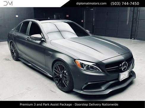 Used 2017 Mercedes-Benz C 63 AMG S image 9