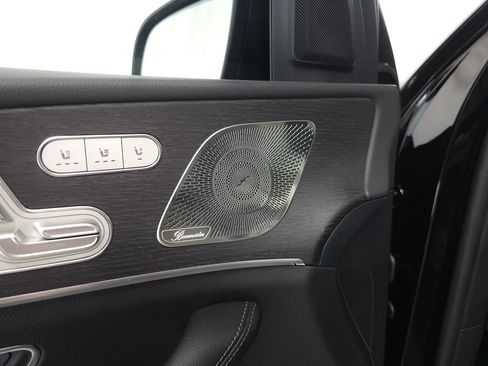 Used 2026 Mercedes-Benz GLS 450 4MATIC image 7