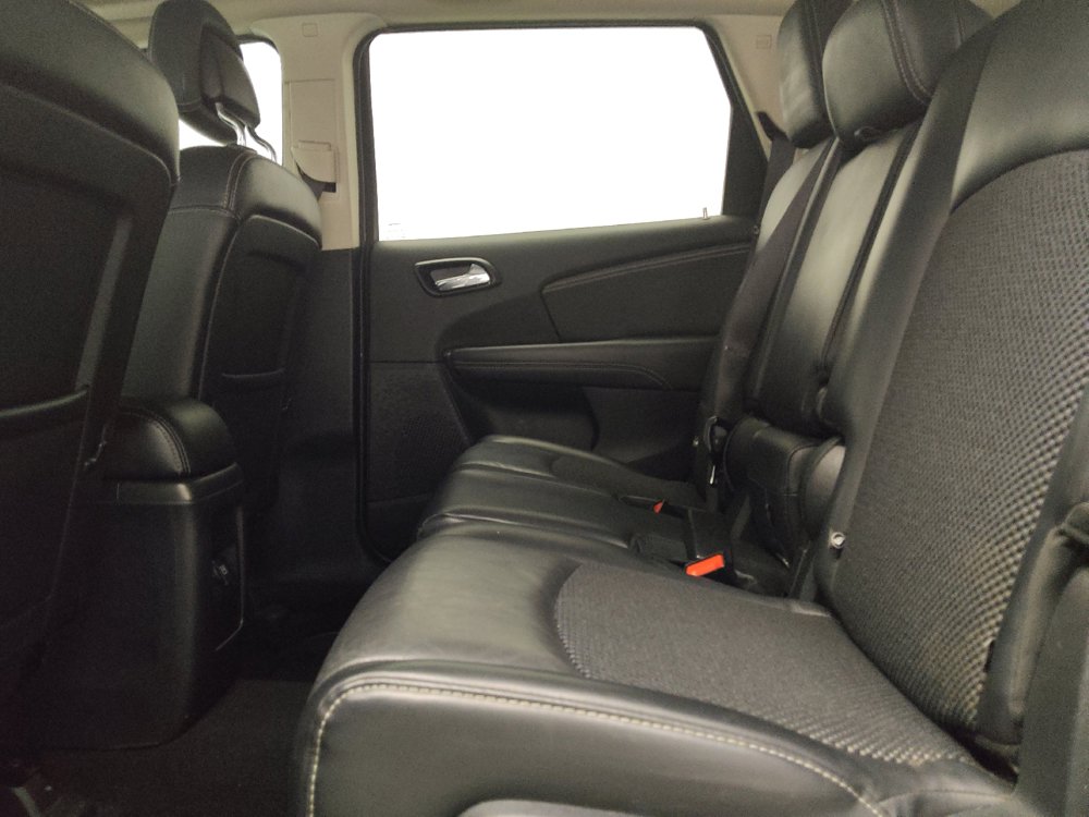 Used 2020 Dodge Journey Crossroad FWD image 18