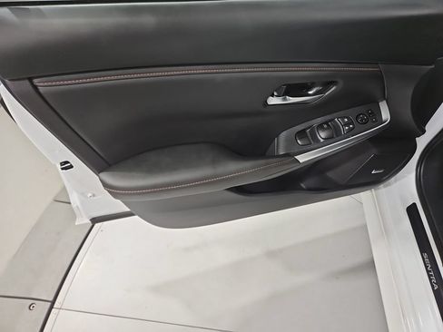 Certified 2025 Nissan Sentra SR w/ SR Premium Package FWD image 12