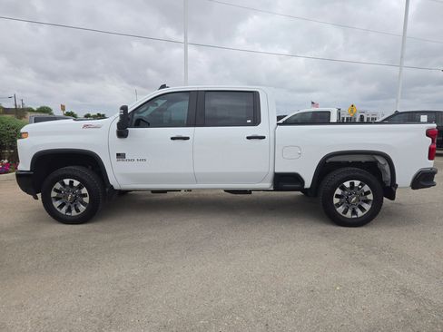 Certified 2025 Chevrolet Silverado 2500 Custom w/ Custom Value Package AWD/4WD image 6