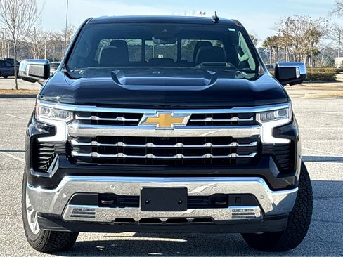 Used 2025 Chevrolet Silverado 1500 LTZ w/ Technology Package image 2