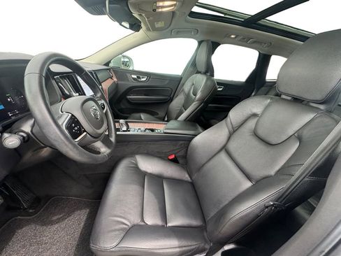 Used 2023 Volvo XC60 T8 Plus AWD/4WD image 10
