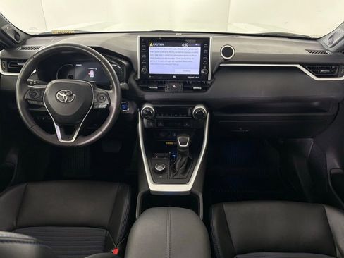 Used 2022 Toyota RAV4 XSE AWD/4WD image 36
