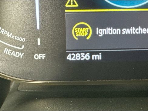 Used 2023 MINI Cooper 2-Door Hardtop image 15