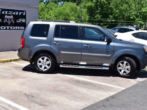Used 2010 Honda Pilot Touring image 4
