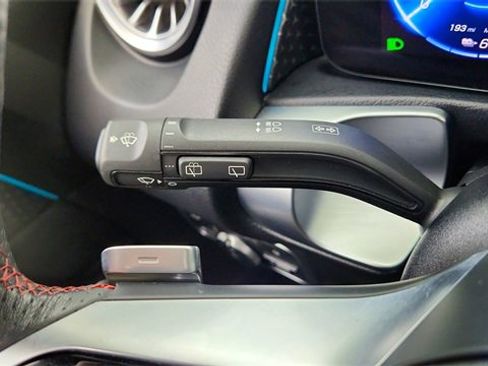 Used 2024 Mercedes-Benz EQB 250+ 250+ image 40