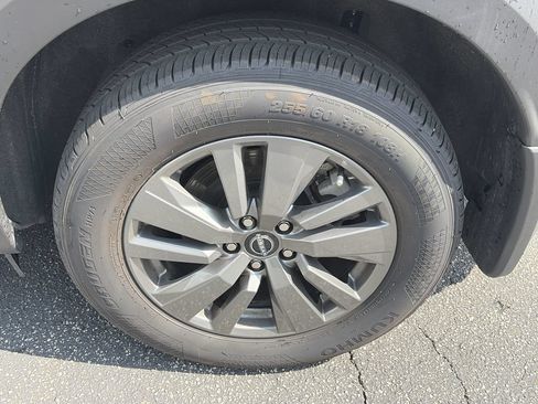 Certified 2025 Nissan Pathfinder SV w/ SV Premium Package AWD/4WD image 26