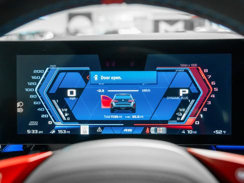 Used 2025 BMW M5 Touring w/ M Driver's Package image 21