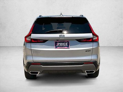 Used 2023 Honda CR-V Sport image 4