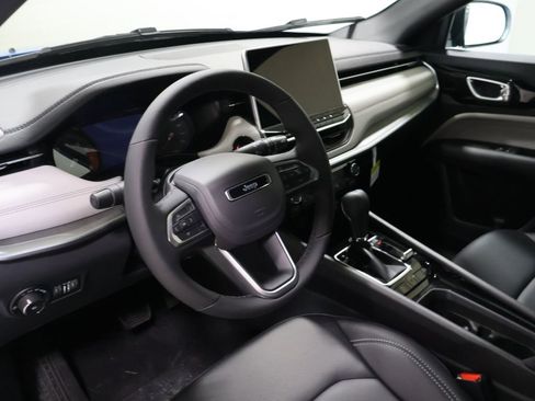 New 2026 Jeep Compass Limited image 21