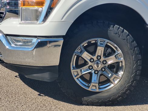 Used 2022 Ford F150 XLT w/ XTR Package AWD/4WD image 7