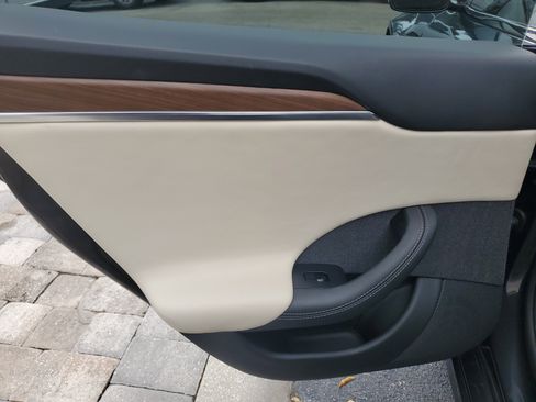 Used 2021 Tesla Model S Long Range image 3