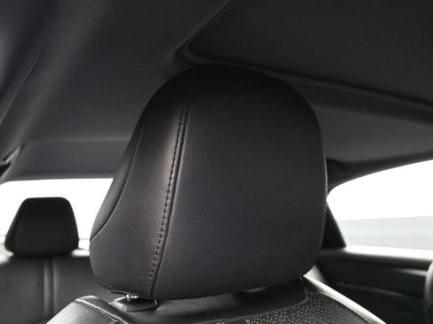 Used 2021 Toyota Avalon Limited w/ Advanced Safety Package FWD image 18
